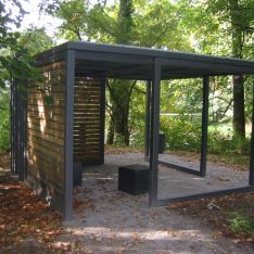 Pavillon Schlosspark Genshagen.JPG